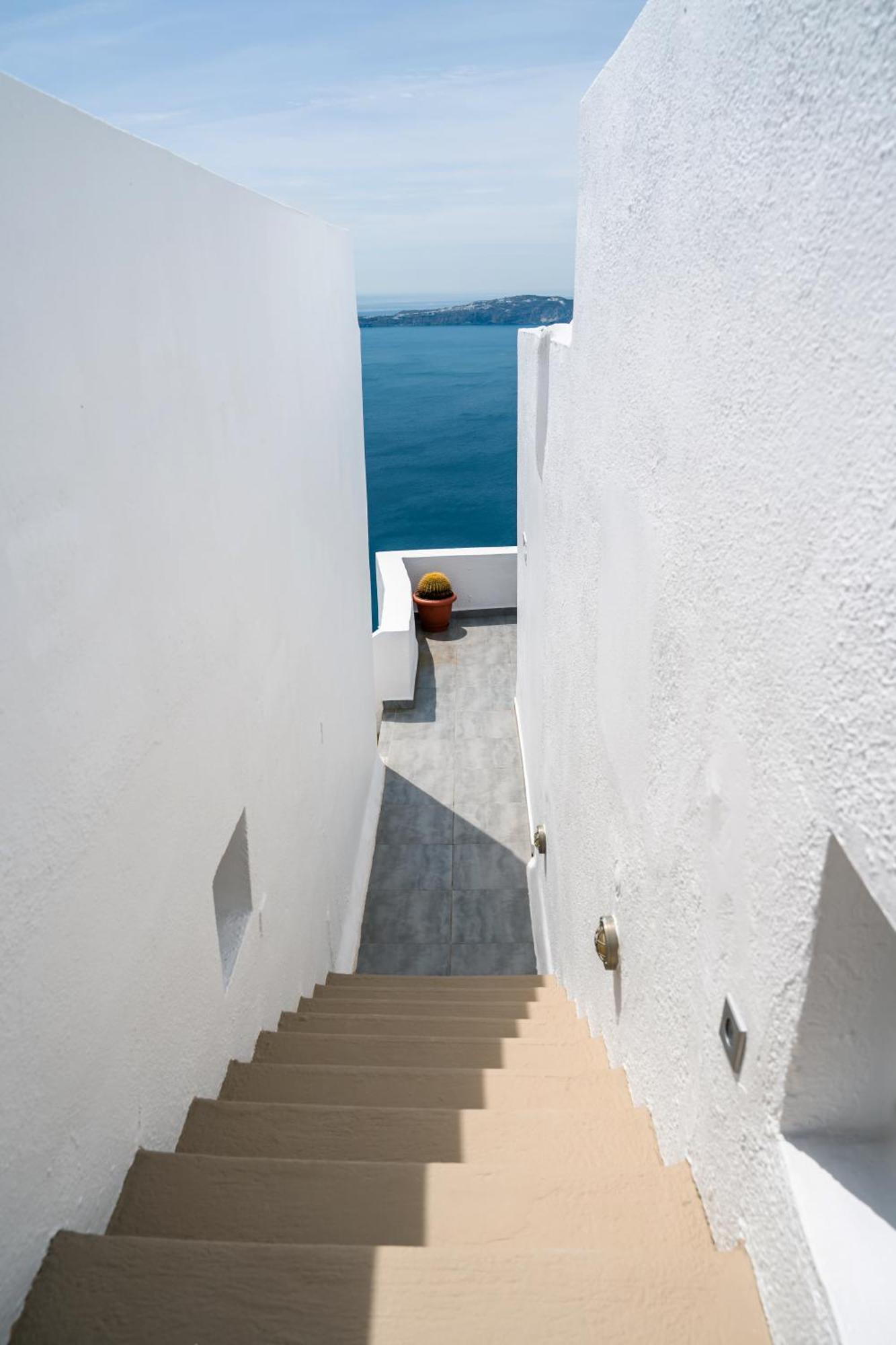 Mardanza Krokos Suites Imerovígli Extérieur photo