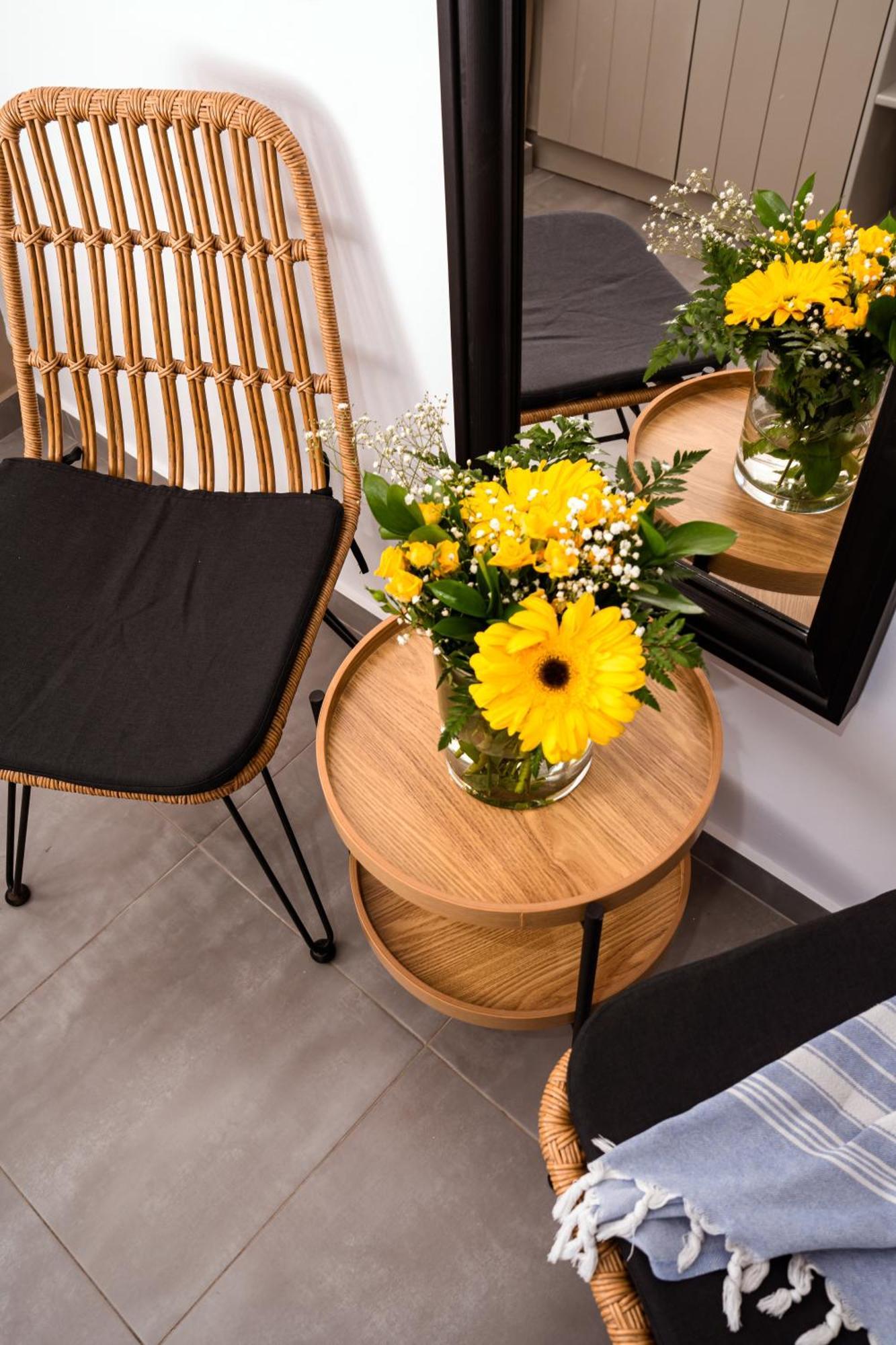 Mardanza Krokos Suites Imerovígli Extérieur photo