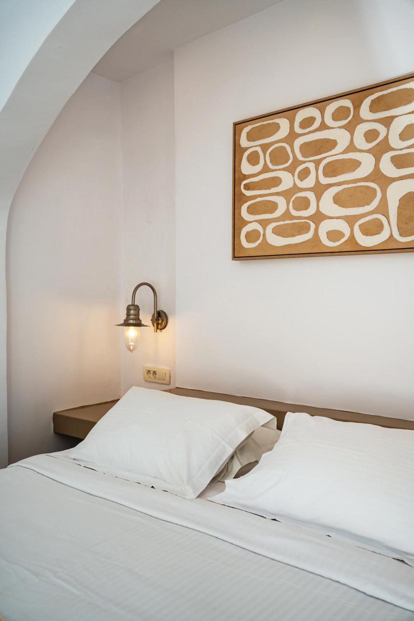 Mardanza Krokos Suites Imerovígli Extérieur photo