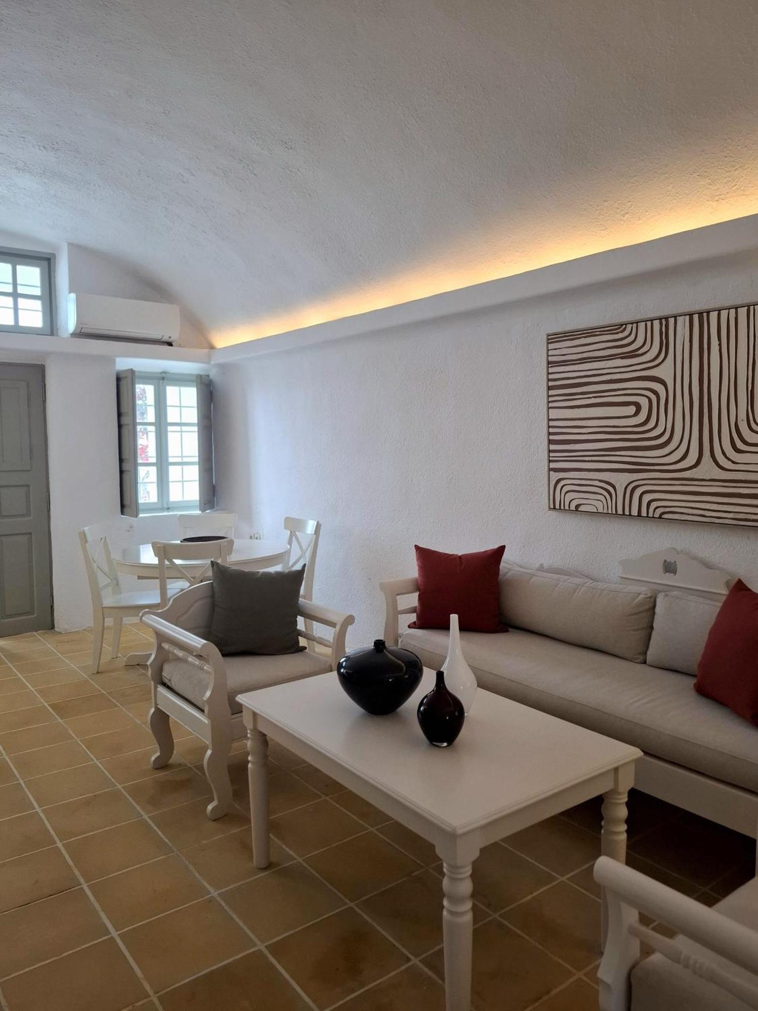 Mardanza Krokos Suites Imerovígli Extérieur photo